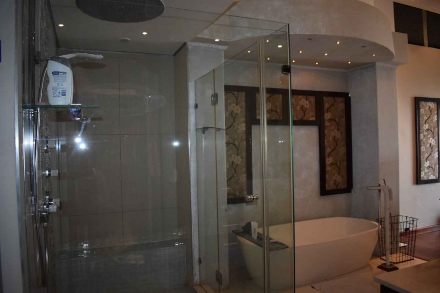 5 Bedroom Property for Sale in Gonubie Eastern Cape